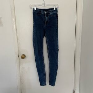 Super high waisted skinny jeans